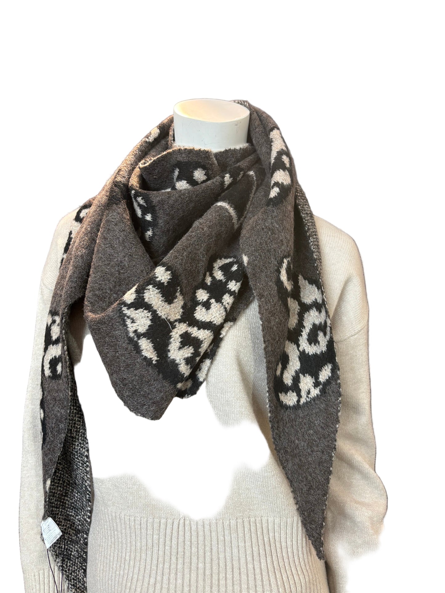 Dreiecksschal „Leo Herzen“