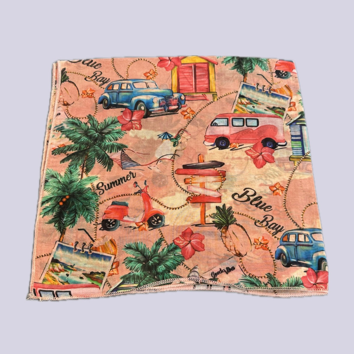 Sommerliches Halstuch mit Vintage-Print